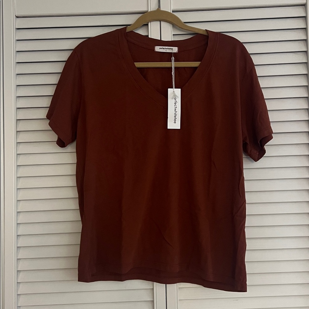 perfectwhitetee Women's Short Sleeve Tee in Rust